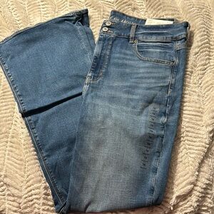 American Eagle Hi-Rise Artist Flare 16